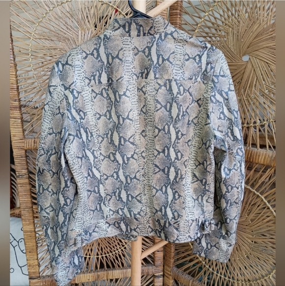 Rogue Snakeskin Pattern Leather Jacket_Large - Picture 8 of 10